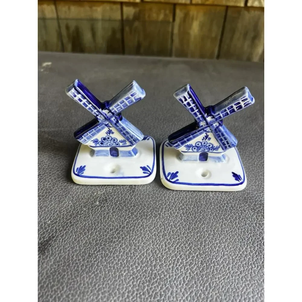 VTG Delft Blue Windmill Ceramic Mounts Pair Towel Hooks Brackets Cottage Core